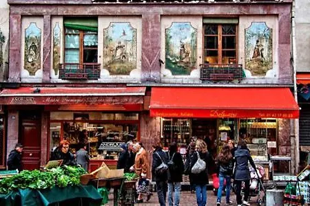 New & Discounted Studio In The Latin Quarter! Daire Paris